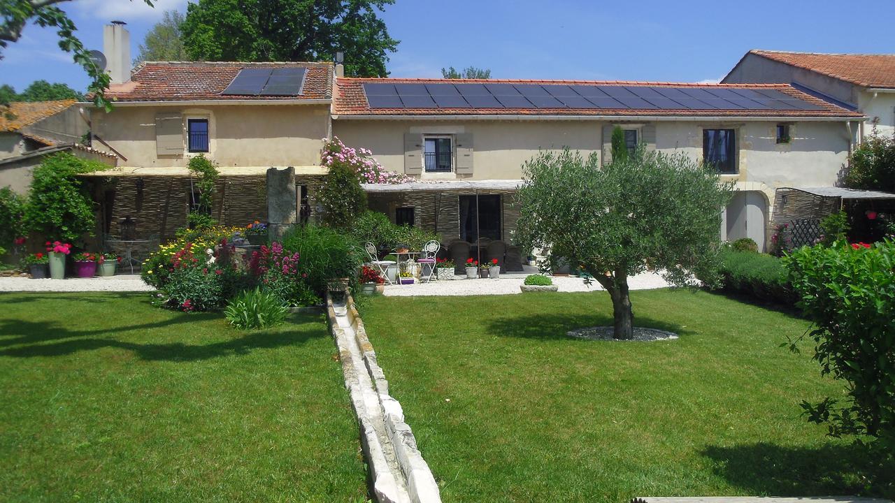 Mas De L'Air - Maison De Charme Bed & Breakfast Noves Luaran gambar